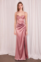 Fitted Dress With A Sweetheart Neckline And Thin Straps-7